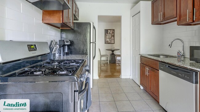 6220 Springhill Dr unit 9336-302.1409916, Greenbelt, MD 20770 - photo 6