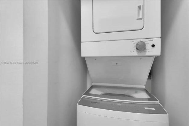 715 NE 92nd St unit 2, Miami Shores, FL 33138 - photo 2