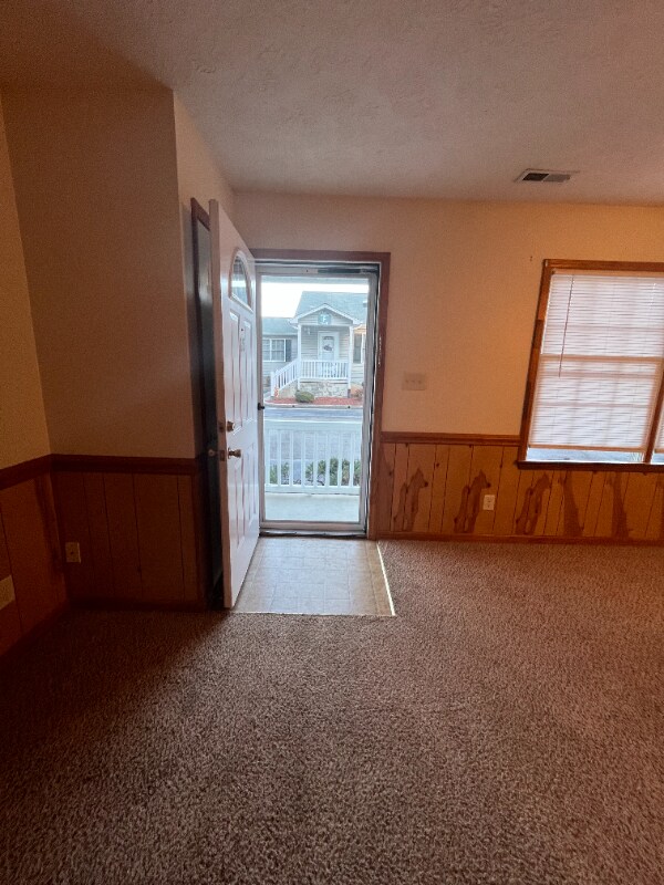 2515 Franklin Turnpike unit 15, Danville, VA 24540 - photo 4