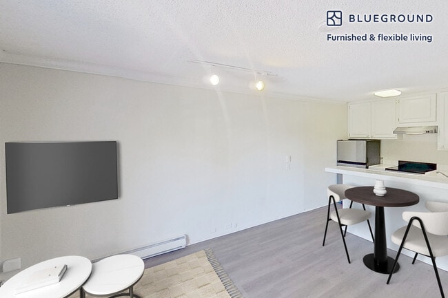 555 W Middlefield Rd unit FL2-ID10657A, Mountain View, CA 94043 - photo 3