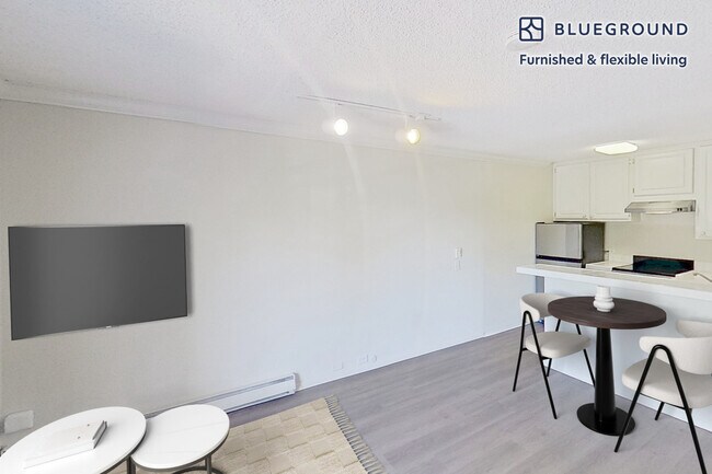 555 W Middlefield Rd unit FL3-ID6661A, Mountain View, CA 94043 - photo 3