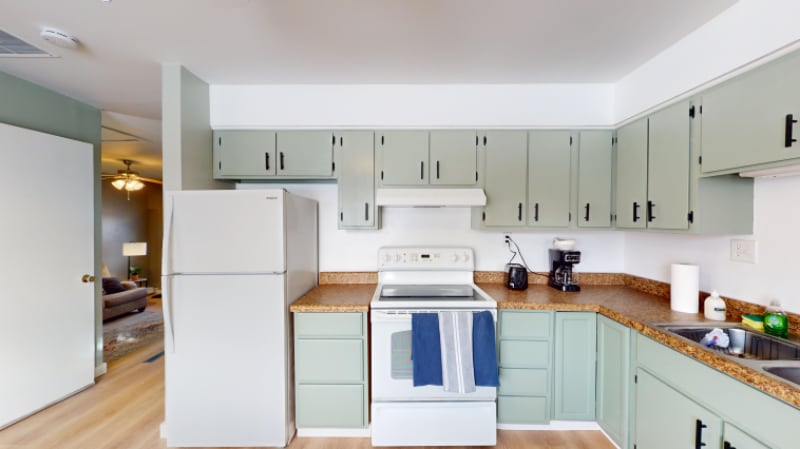 903 W 11th St, Marion, IN 46953 - photo 1