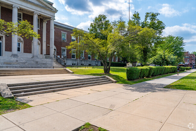 Orange Preparatory Academy is a public school located in Orange, NJ.