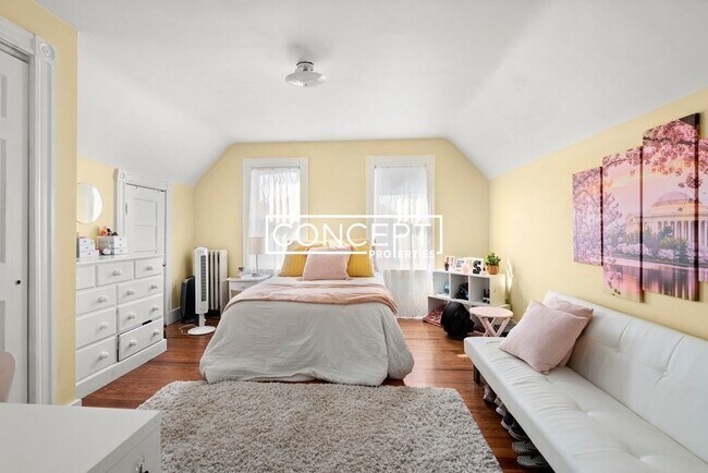 115 Pearson Rd unit 2, Somerville, MA 02144 - photo 6