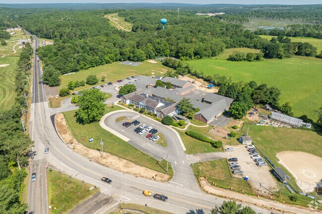 Book your Teacher-Parent introductory meeting today at Richmond Elementary School.