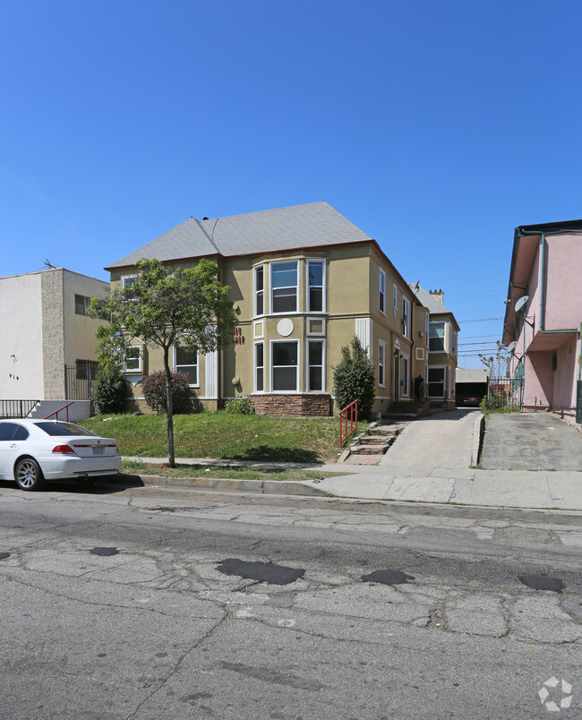 915 S Ardmore Ave, Los Angeles, CA 90006
