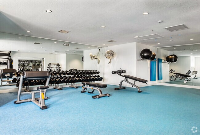 View Carlton Arms, Bradenton, FL 34208 - photo 7