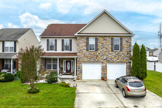 Traditional builds come in all shapes and sizes in Pumphrey.