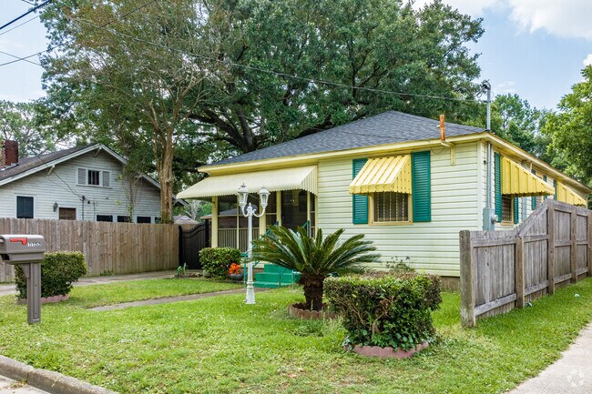 Some homes are smaller in the Baltimore Neighborhood.