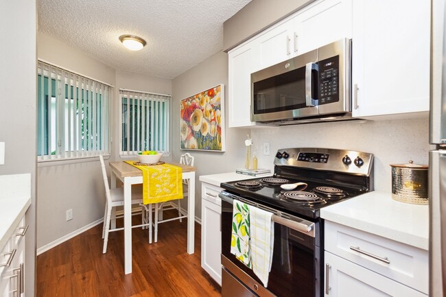 The Villages of Banyan Grove, Boynton Beach, FL 33436 - photo 2