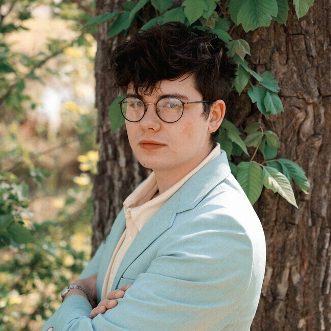 Agent Photo