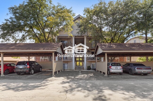 708 Ridgeside Dr unit B, Ballwin, MO 63021 - photo 2