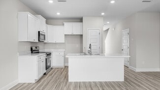 31 Hatten Ct, Mary Esther, FL 32569