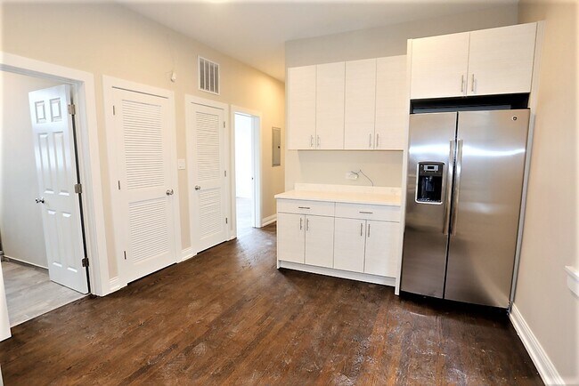 2758 N Richmond St unit 1, Chicago, IL 60647 - photo 5