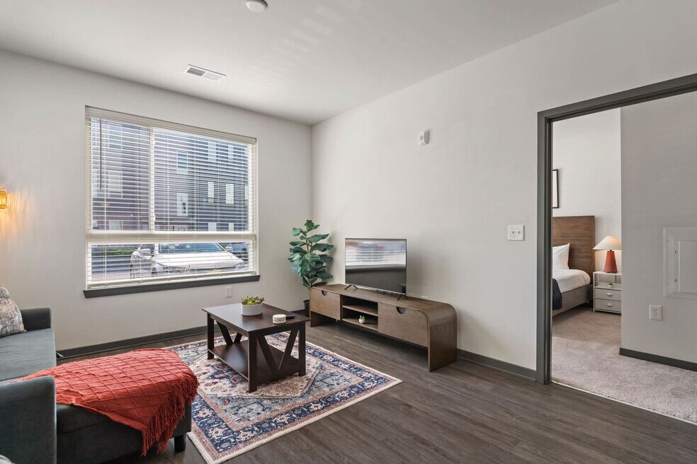 6160 N Rural St unit ID1301563P, Indianapolis, IN 46220 - photo 1