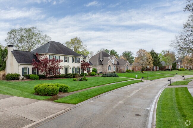 Along with sidewalks the homes in Prospect have well manicured lawns.