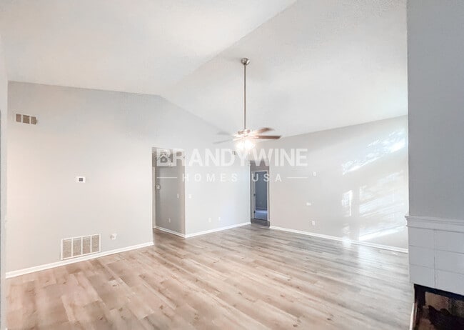 4400 Westchester Ct, Decatur, GA 30035 - photo 7