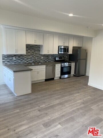 1932 S Bedford St unit 1932, Los Angeles, CA 90034 - photo 2