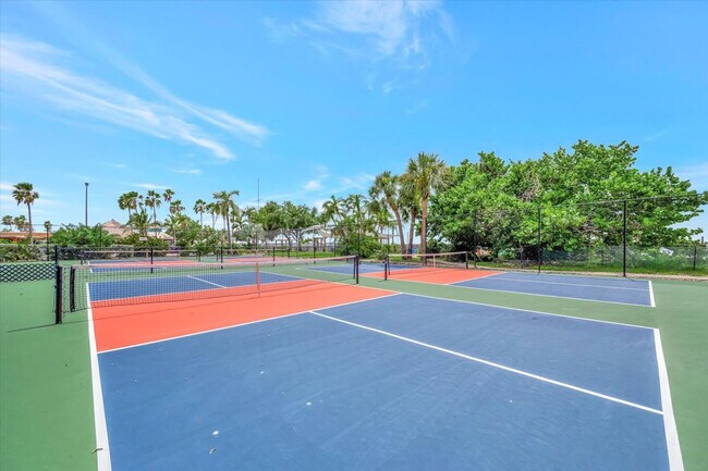 611 Destiny Dr unit ID1259389P, Ruskin, FL 33570 - photo 3