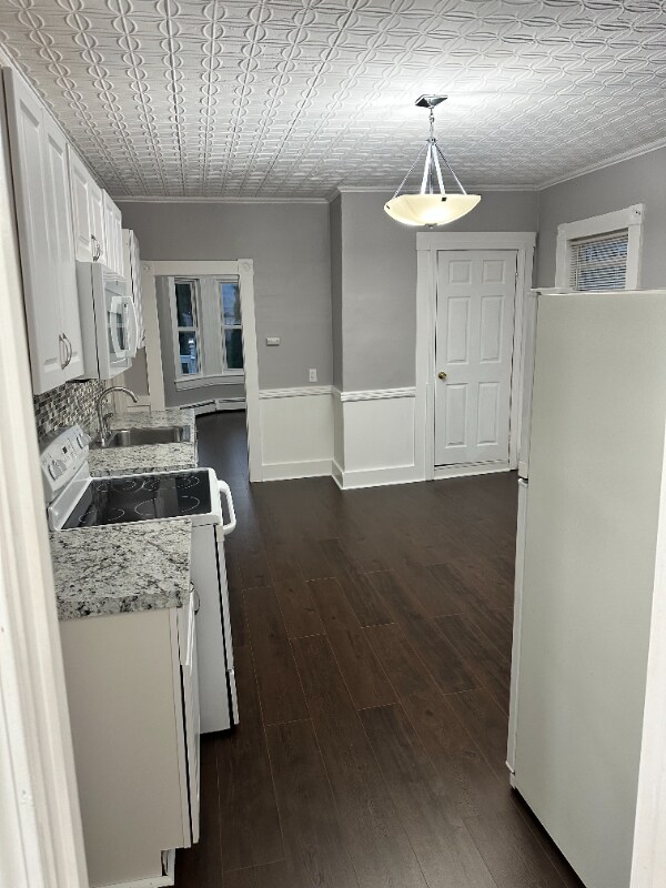 16 Ashland Ave unit 1, Methuen, MA 01844 - photo 5