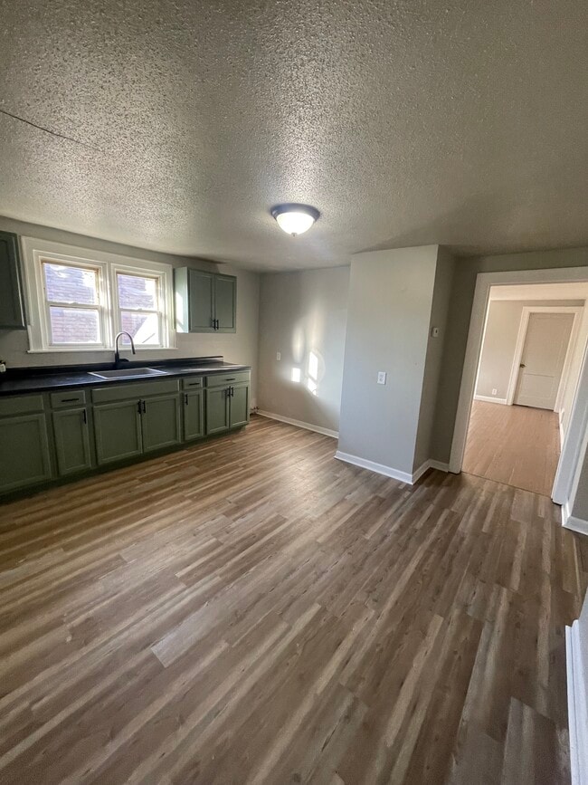 2608 N 40th St unit 2608A, Milwaukee, WI 53210 - photo 4