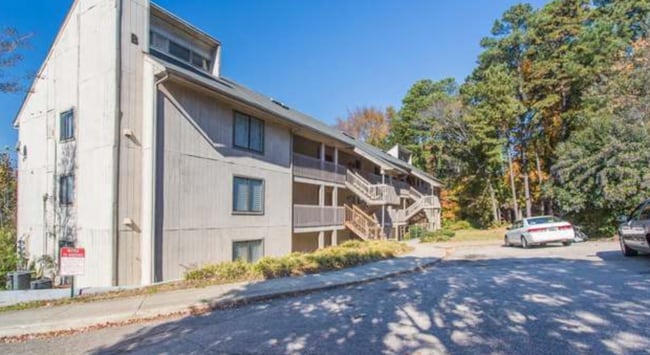 3035 Huntleigh Dr, Raleigh, NC 27604 - photo 2