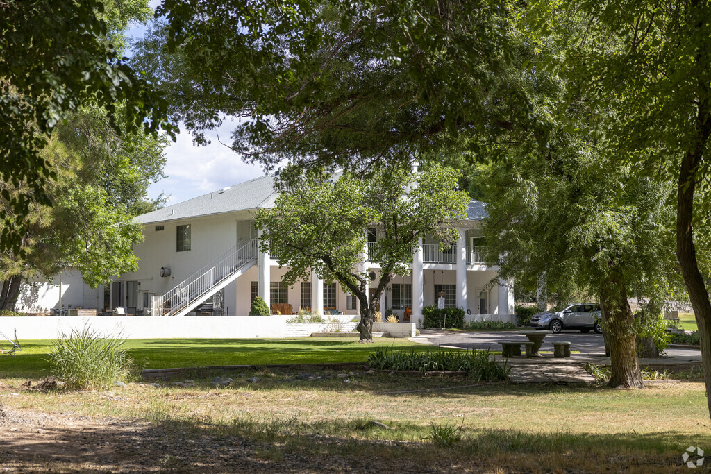 Sedona Sky Academy in Lake Montezuma is a rehab treatment center for troubled youths.