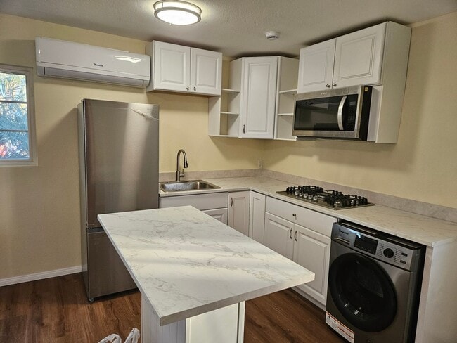 837 Via Juanita, San Marcos, CA 92078 - photo 3