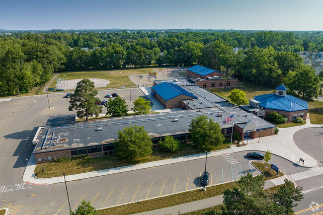 Front aerial view of Waterford School District's Beaumont Elementary School.