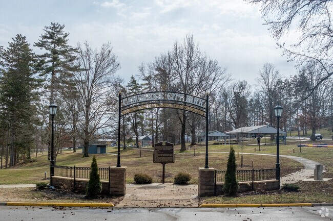 Cambridge City Park is a perfect blend of nature and tranquility in the heart of the city.