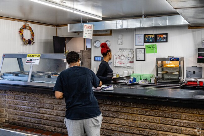 A Warwick resident is picking his lunch from Mums Kitchen.