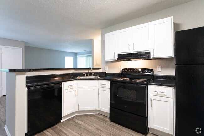 Delta Crossing, Charlotte, NC 28212 - photo 4