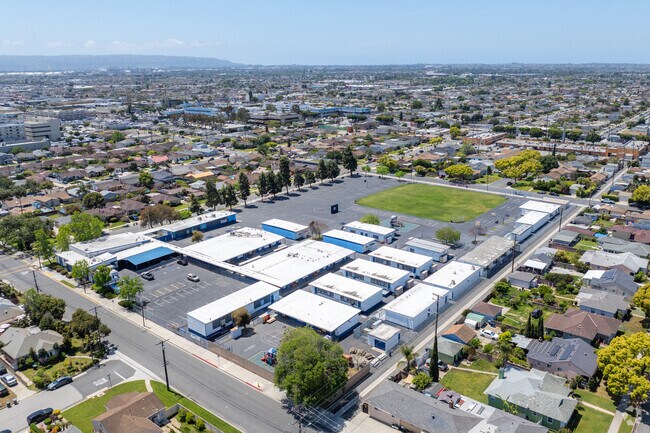 153rd St Elementary School has a B+ score in diversity from Niche.