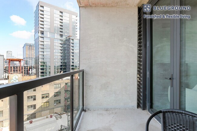 1454 W Randolph St unit FL9-ID1306, Chicago, IL 60607 - photo 5