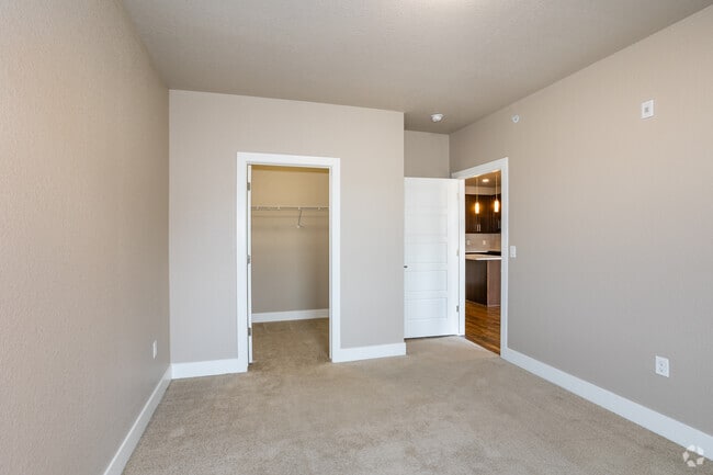 Jade - Bedroom