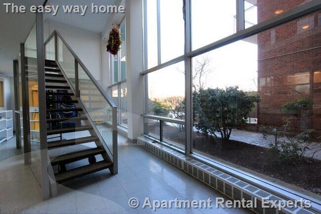 100 Memorial Dr unit 11-15C, Cambridge, MA 02142 - photo 4