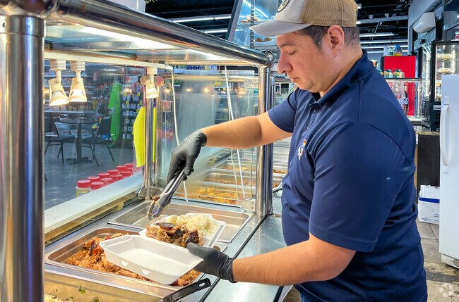 Grab lunch from the buffet, at Azalea Park's local Bravo, while you grab your groceries.