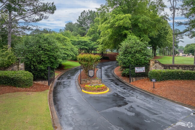 The prestigious golf course at Saint Ives Country Club offers public tee times all week.