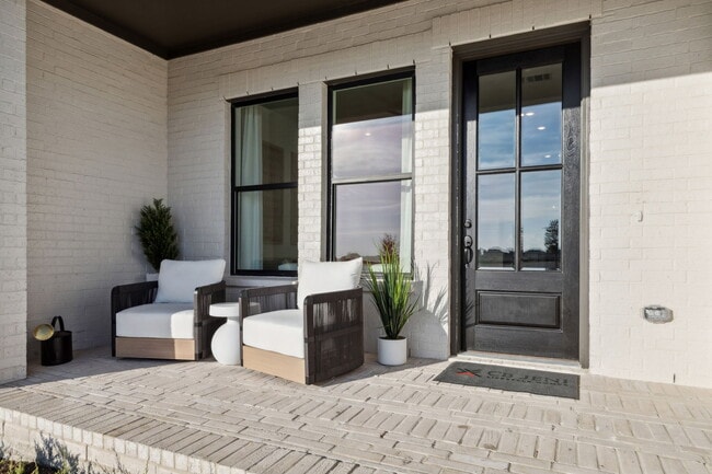 15852 Millwood Trail, Frisco, TX 75033 - photo 2