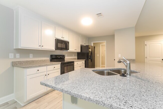 2068 Providence Rd, Statham, GA 30666 - photo 6