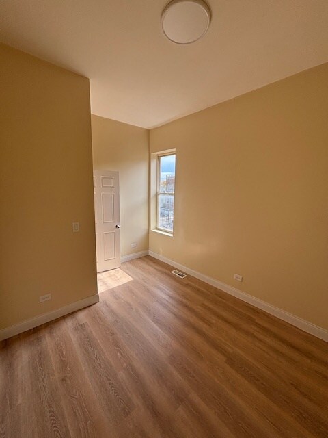 645 N Avers Ave unit 1, Chicago, IL 60624 - photo 7