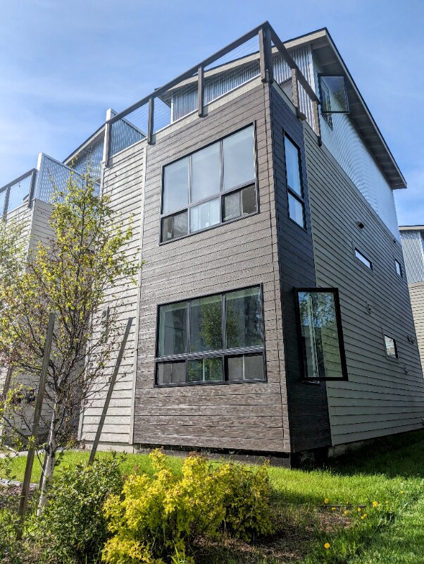 957 W 12th Ave, Anchorage, AK 99501 - photo 2