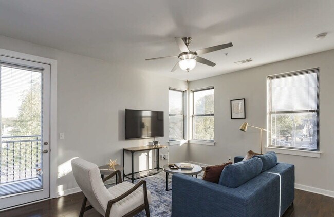 1016 18th Ave S unit ID1014418P, Nashville, TN 37212 - photo 2