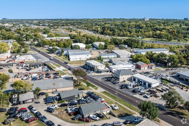 North Overland Park Hills has easy access to several hi-ways.