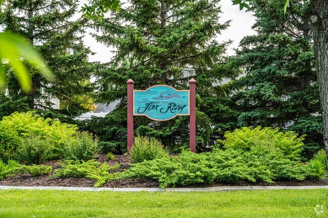 Fox Run Park provides beautiful landscapes for outdoor enthusiasts to explore.