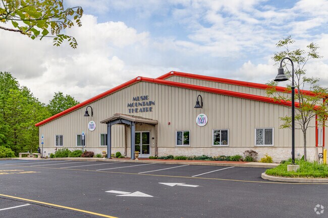 For arts and entertainment, West Amwell locals enjoy live performances and children’s acting classes at the nearby Music Mountain Theatre.