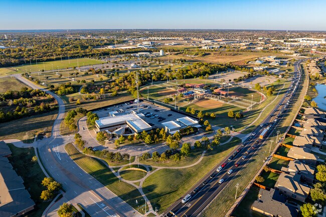Discover endless recreation at Forney Community Park in the heart of Forney.