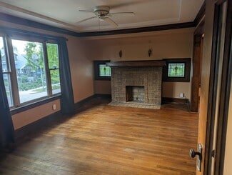2976 N Newhall St Unit Duplex upper, Milwaukee, WI 53211