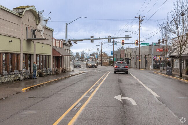 Local businesses, boutiques and a smattering of restaurants populate the Main St in Molalla.