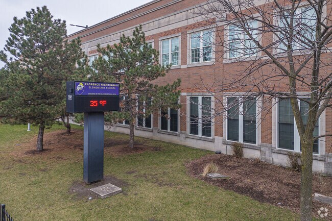 Nightingale Elementary School offers courses in Reading and Math.